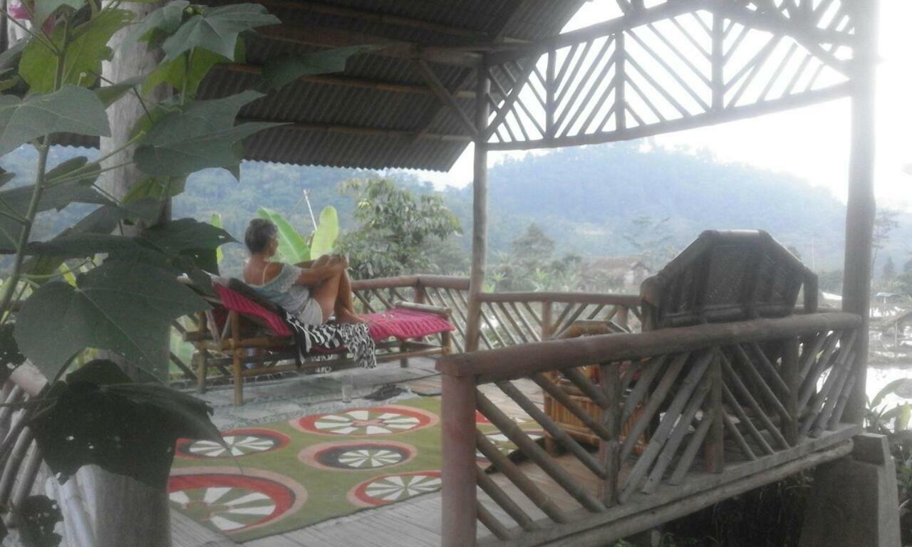 De Salak Homestay Bogor Exterior foto