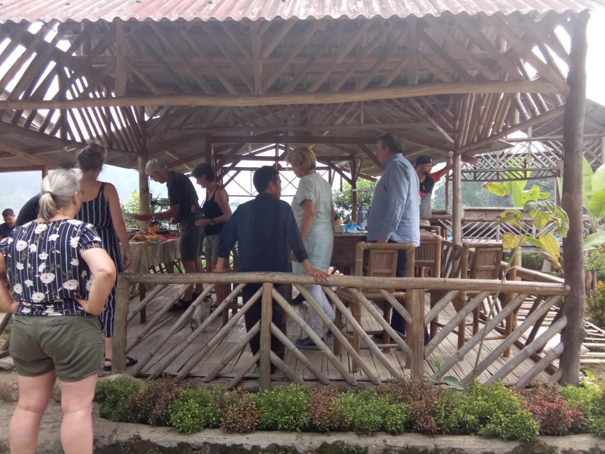 De Salak Homestay Bogor Exterior foto